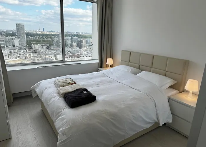 Paris Bleu * Puteaux